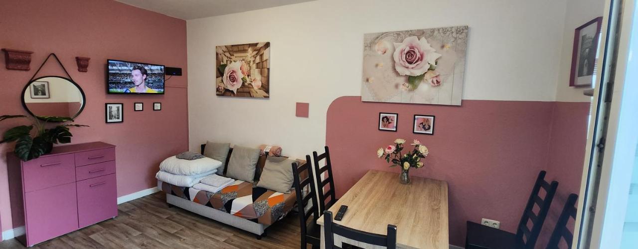 Elena Flat Rosa Oberhausen Zentrum Centro Westfield Ngoại thất bức ảnh