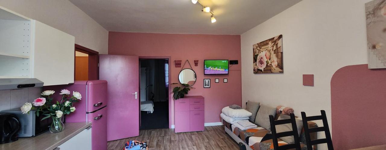Elena Flat Rosa Oberhausen Zentrum Centro Westfield Ngoại thất bức ảnh